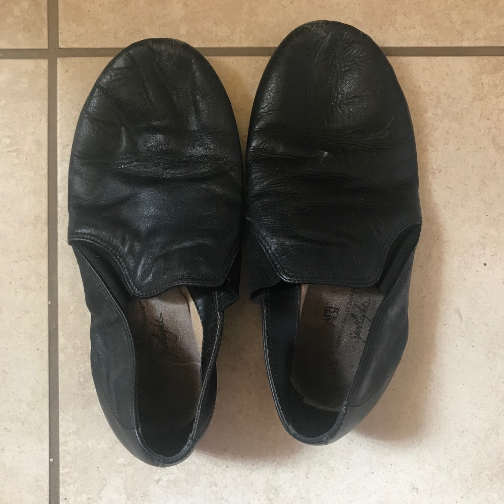 👯‍♀️ American Ballet Theatre black jazz shoes